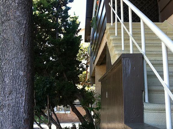 Entrance to upstairs units