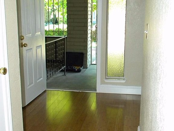 5th image of 692 Los Lunas Way
