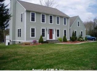 509 Pumpkin Hill Rd, Ledyard, CT 06339