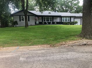 901 W 96th St, Kansas City, MO 64114