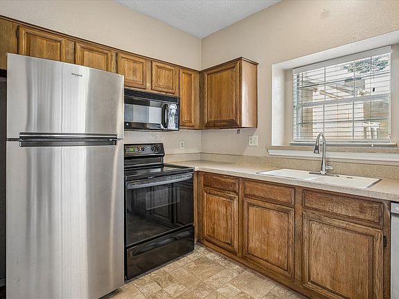 5th image of 14277 Preston Rd APT 122