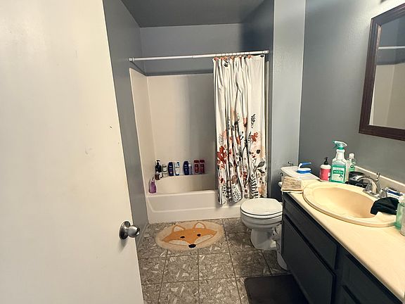 5th image of 24088 Forsyte St