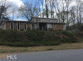 752 Farm Creek Rd NE, Woodstock, GA 30188