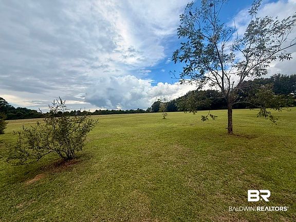 2nd image of 14000 Boros Rd