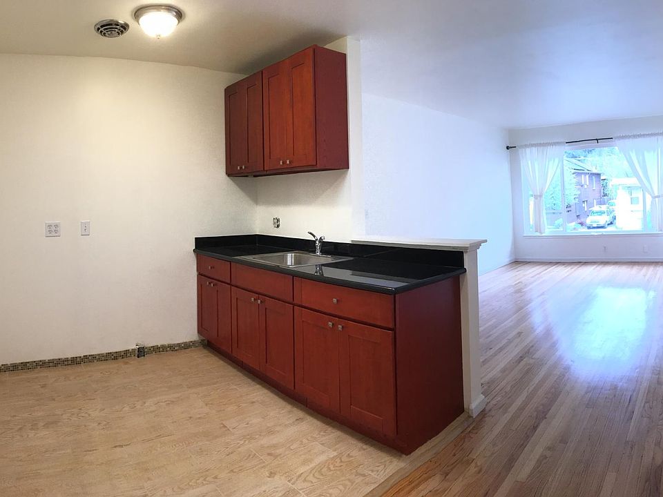 kitchen - 8x7 living room 14x11