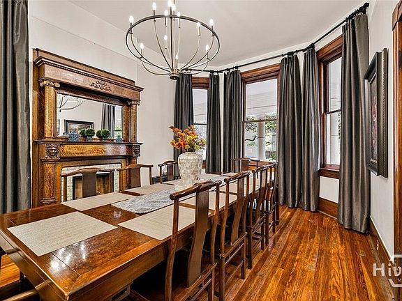4th image of 106 E Harris Street