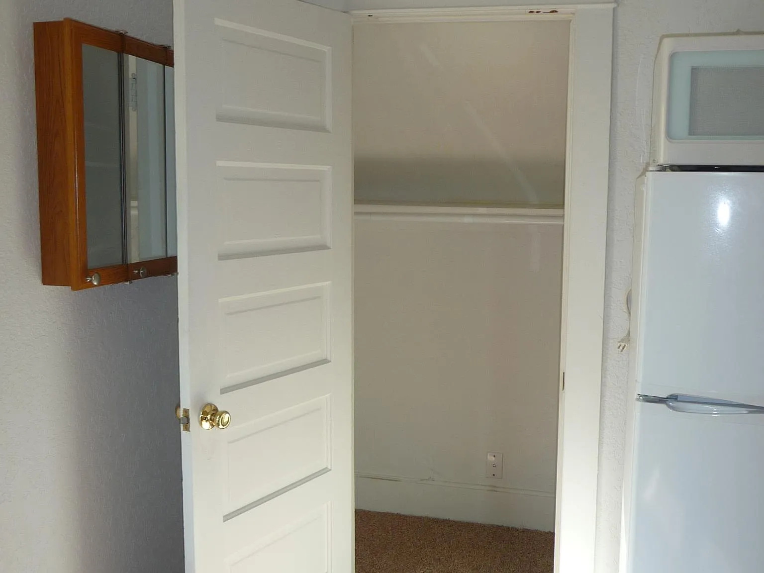Studio, 270 sqft, $925 — Photo 2