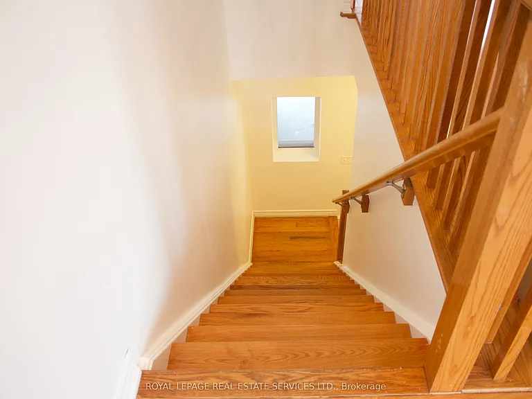 362 Plains Rd E #6 — Photo 5