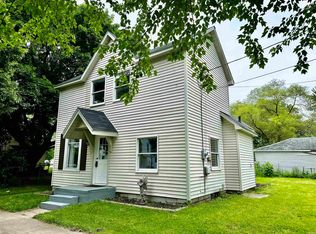 1510 S 8th St, Elkhart, IN 46516
