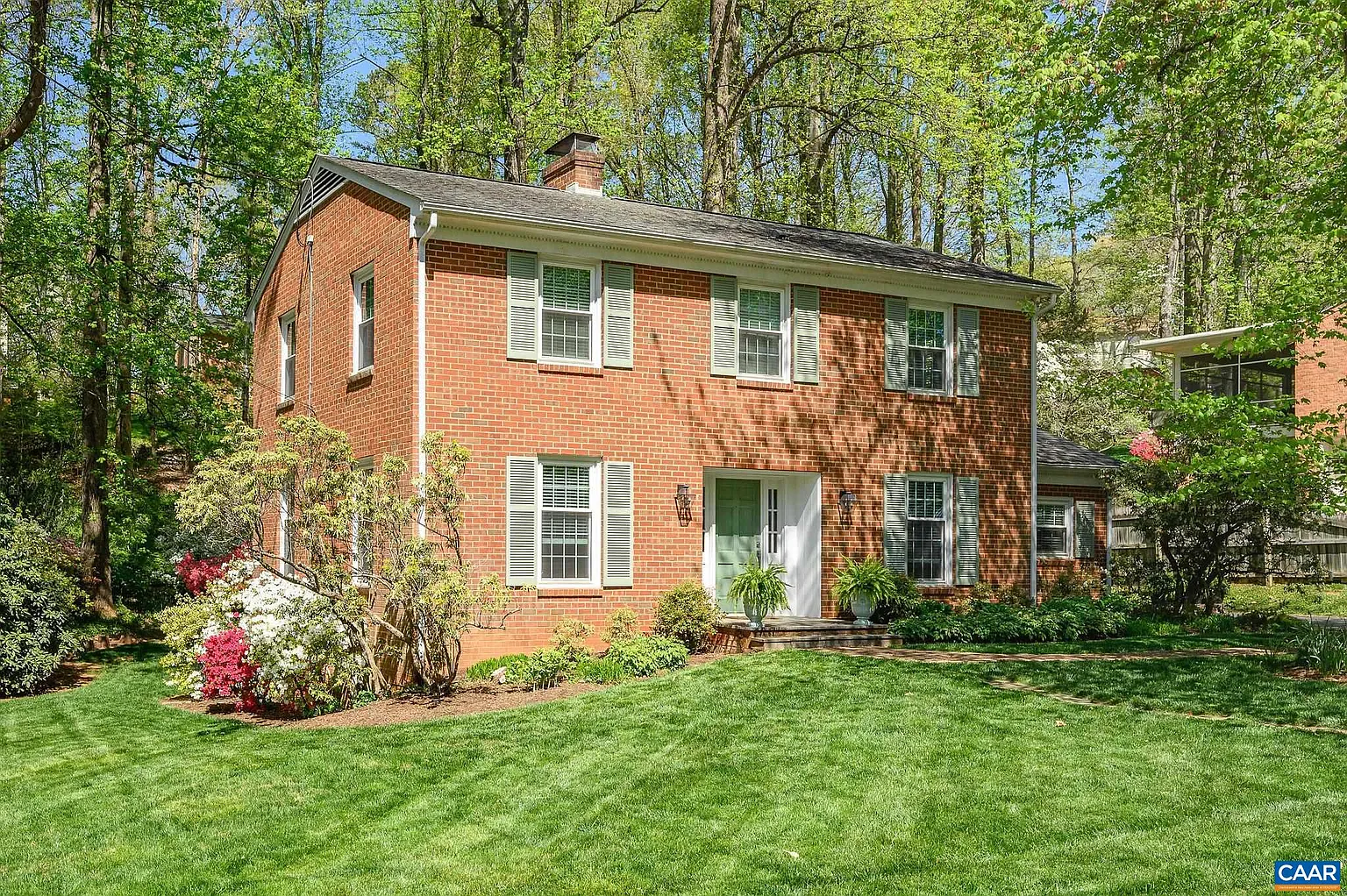 2406 Kerry Ln photo 1