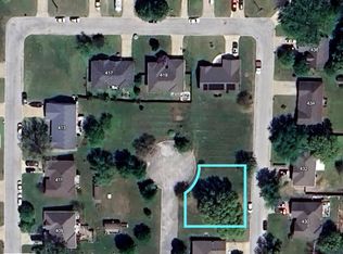 431 Ravenwood Cir, Neosho, MO 64850