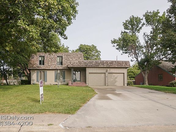 4th image of 1720 W Oklahoma Ave