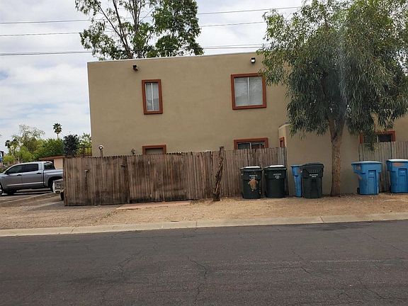 3rd image of 2145 W Mariposa St