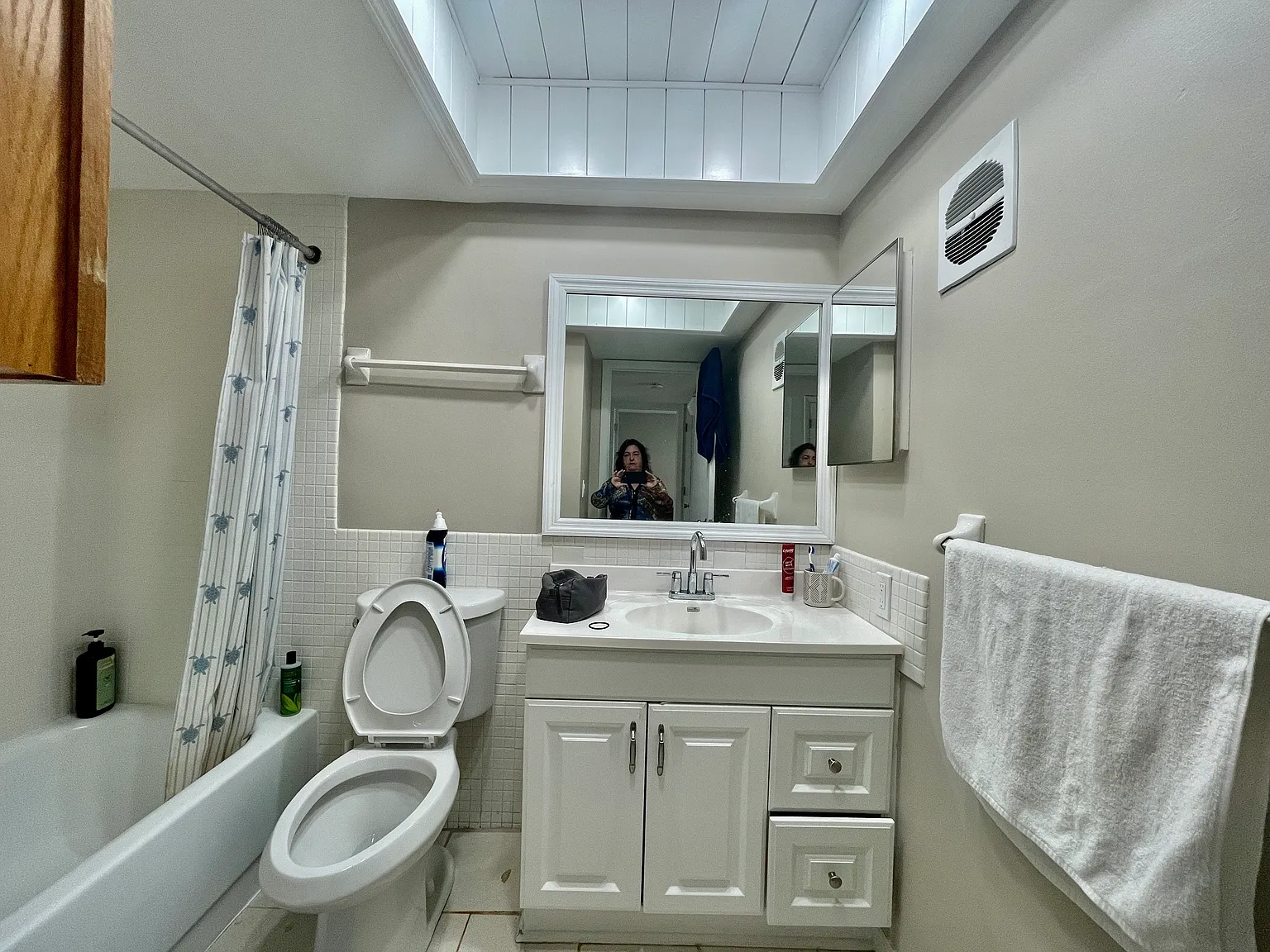 2 bed, 840 sqft, $1,500 — Photo 3