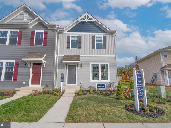 25 Whitaker Ct, Millville, NJ 08332