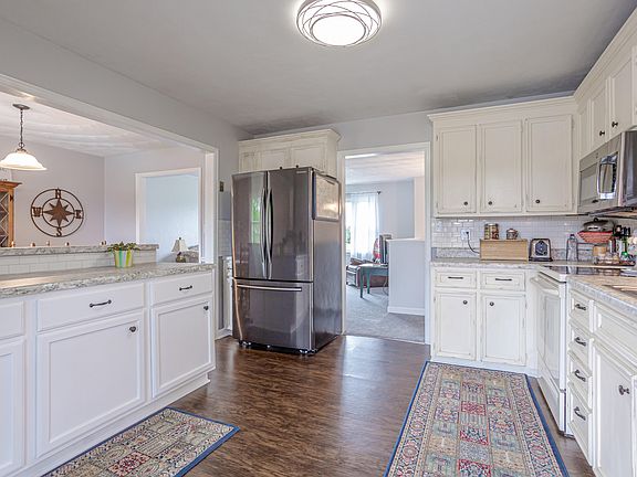 4th image of 7303 Shadwell Dr