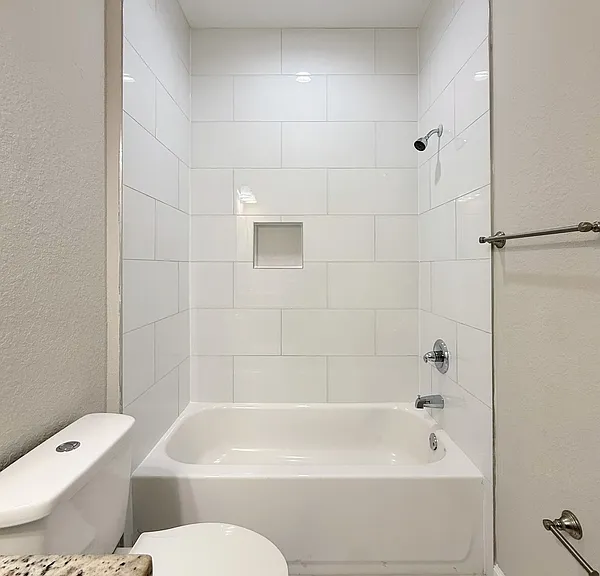 2 W Orange St #101 — Photo 50