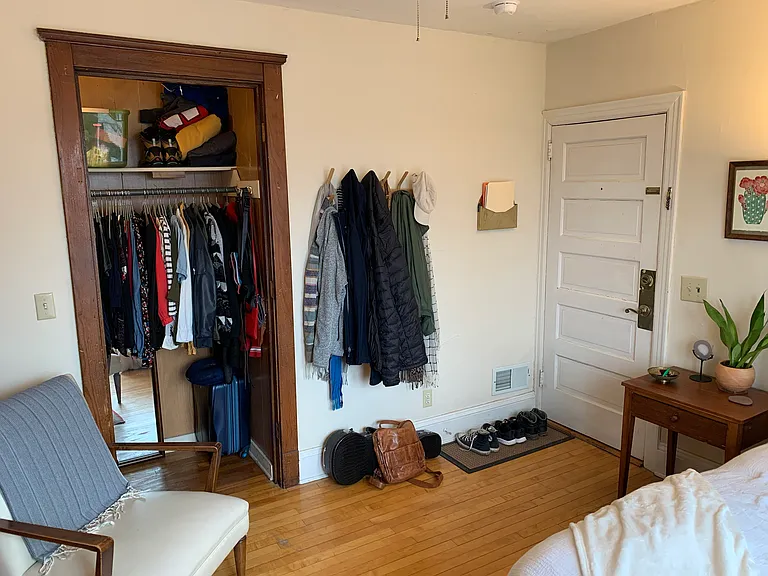 1334 Jenifer St #3W — Photo 4