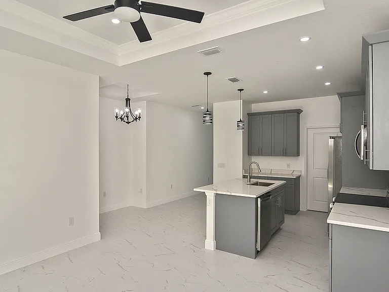3034 Price Ave — Photo 34