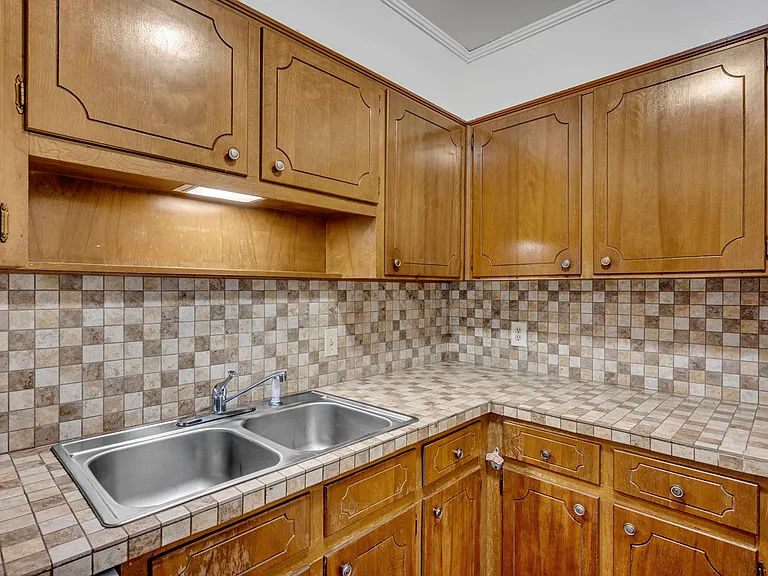 2136 Lynngate Dr #2136 — Photo 23