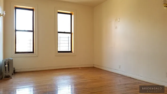 Rented by BRICK & GALO REALTY CORP | media 19