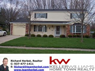 4825 Pennswood Dr, Dayton, OH 45424