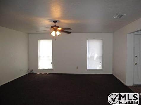 2nd image of 1217 Southridge Dr