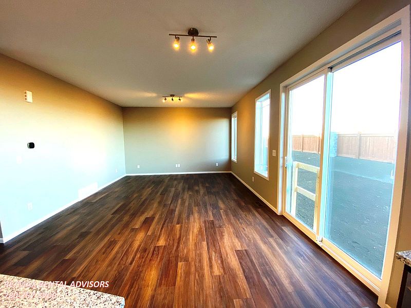 Edmonton House for rent - 4 Bedrooms — photo 5