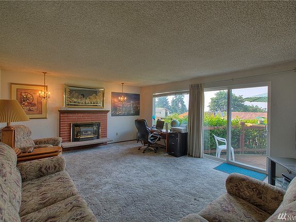 4th image of 32515 108th Ave SE