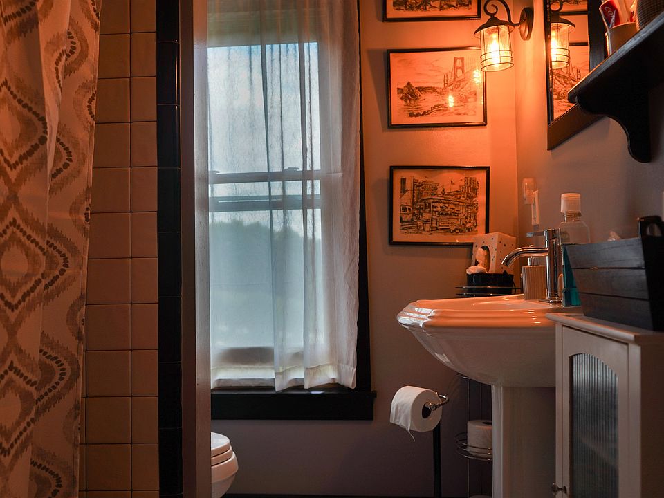 13th image of 31 Amerio Road