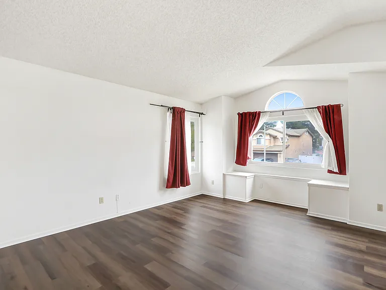 11130 Charleston St — Photo 9