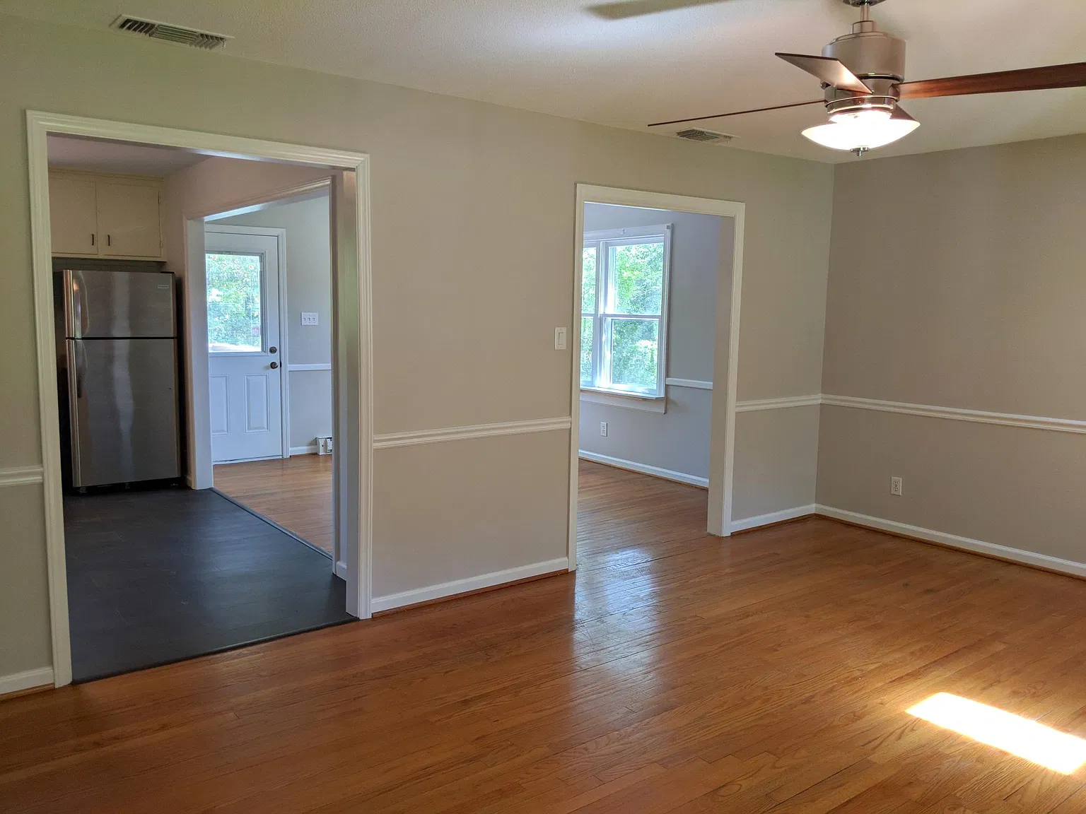 2 bed, 1230 sqft, $1,600 — Photo 3
