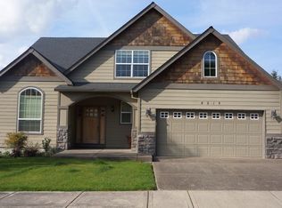 8915 SW Redoaks Ln, Tigard, OR 97224