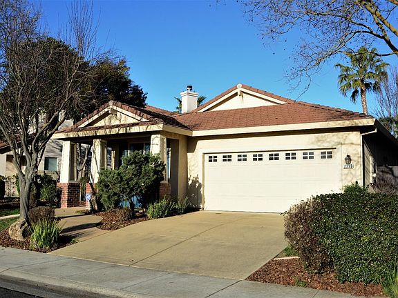 2nd image of 2393 Burberry Way