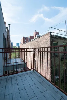 Rented by Red Sparrow Realty Group | media 6