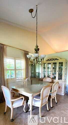 2nd image of 8004 Breton Cir