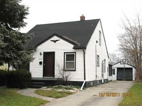 1st image of 25890 Fern St