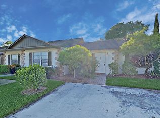 106 Doe Trl, Jupiter, FL 33458