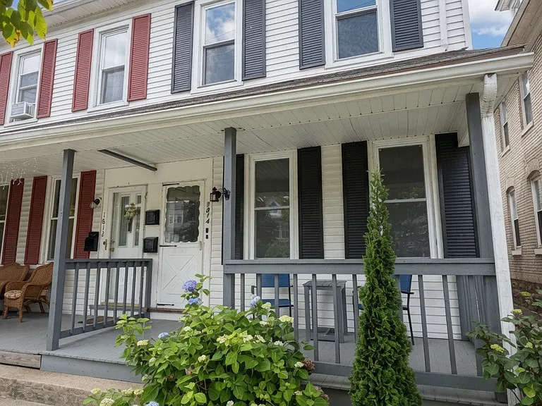 1814 Lehigh St #2 — Photo 8