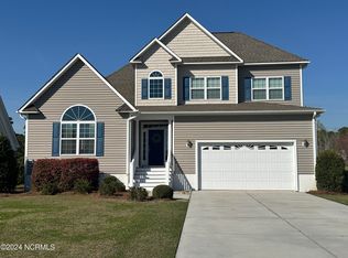 212 Bluewater Cove Cpe, Carteret, NC 28584