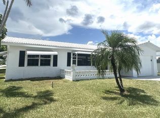 123 SW 8th Ct, Boynton Beach, FL 33426