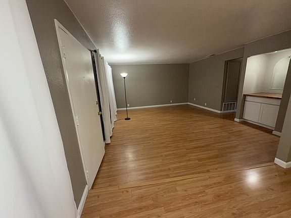 4th image of 1000 Central Ave Unit 8