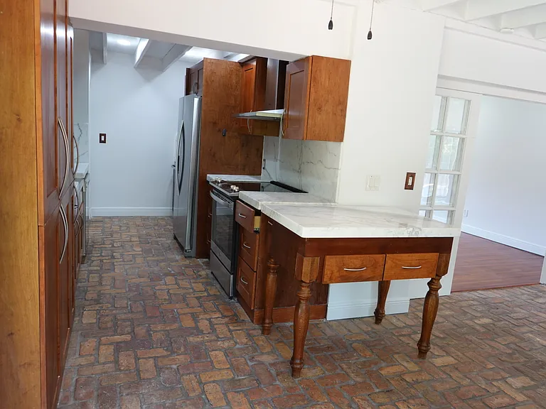 8101 SW 99th St — Photo 5
