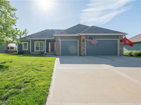 13320 N Bedford Falls Rd, Platte City, MO 64079