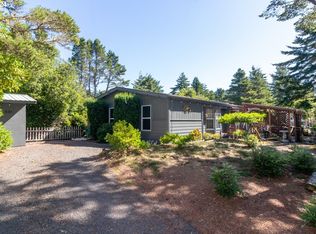 1600 Rhododendron Dr SPACE 82, Florence, OR 97439