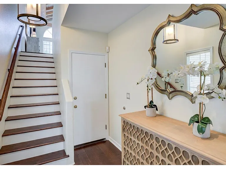 1750 Dixon St — Photo 2
