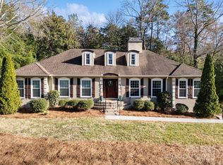 123 Old Bell Rd, Charlotte, NC 28270