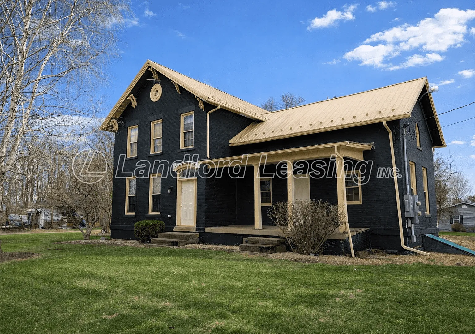 Fully Renovated Historic Home with First-Floor Primary Suite — Photo 1
