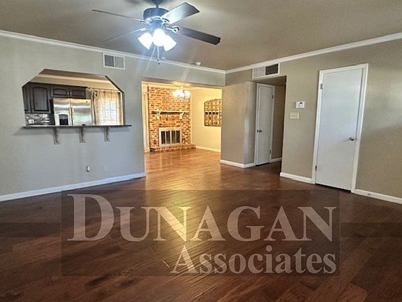 5th image of 1027 Alamosa St