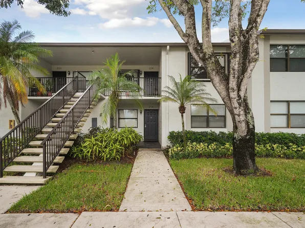 1284 S Military Trl APT 224, Deerfield Beach, FL 33442